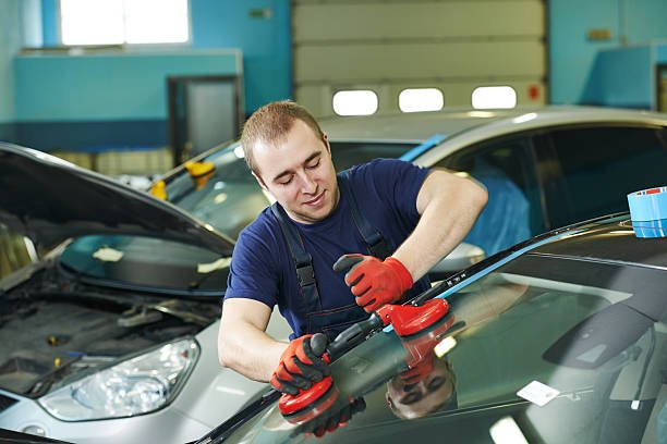 auto-glass-repair-near-me-santa-ana-ca-santa-ana-fast-auto-glass